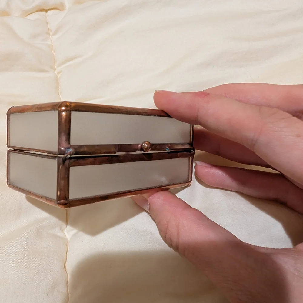 Glass Ring Box - Picture 7 of 7